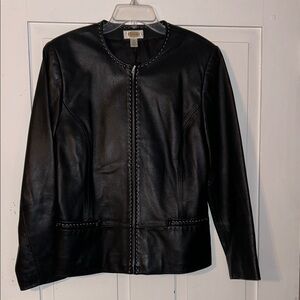 Talbots Women’s Black Leather Jacket Size 10 Preppy Capsule Timeless Office flaw